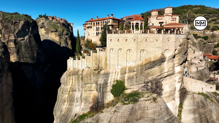 Ιερά Μονή Βαρλαάμ | Το μοναστήρι που ισορροπεί ανάμεσα σε Γη και Ουρανό