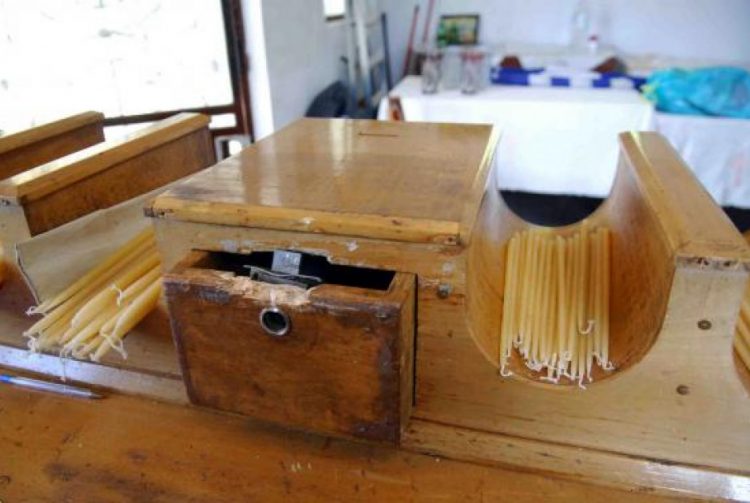 “Χτύπησαν” στο κυτίο εκκλησίας 3 ανήλικοι στα Τρίκαλα