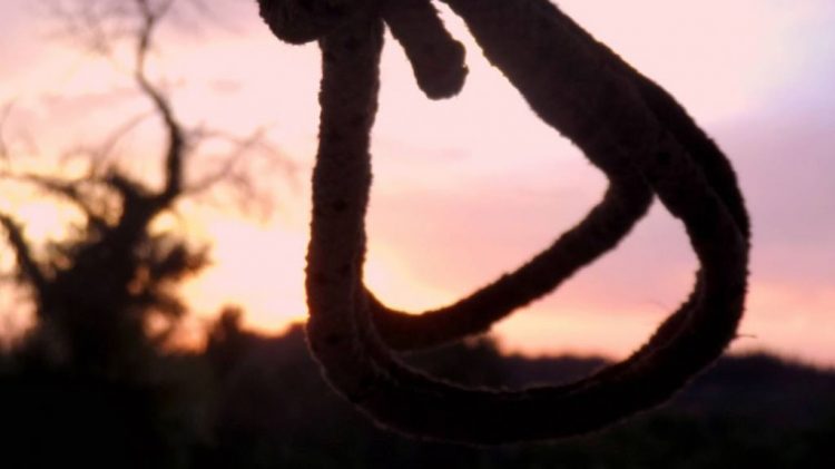 Σοκ στα Τρίκαλα από τον απαγχονισμό ενός 53χρονου άνδρα