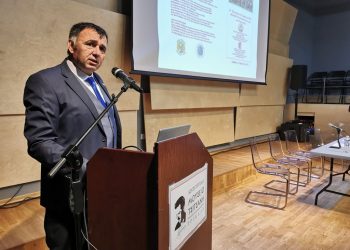 Η παράδοση των κόκκινων αυγών