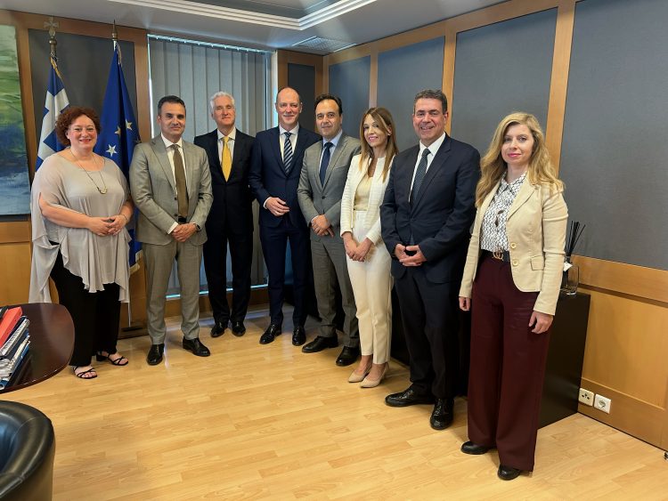 Δωρεάν διαδικτυακά μαθήματα κατάρτισης ψηφιακών δεξιοτήτων για τους πολίτες | Τριετές μνημόνιο συνεργασίας μεταξύ του Υπουργείου Ψηφιακής Διακυβέρνησης και της Oracle Ελλάς