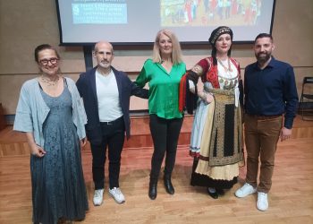 Γνωστές και άγνωστες πτυχές του παραδοσιακού χορού παρουσιάστηκαν σε ημερίδα του Πολιτιστικού Συλλόγου Μεγαλοχωρίου