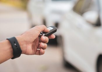 Η άγνωστη λειτουργία του κλειδιού του αυτοκινήτου –Πώς να τη χρησιμοποιήσεις
