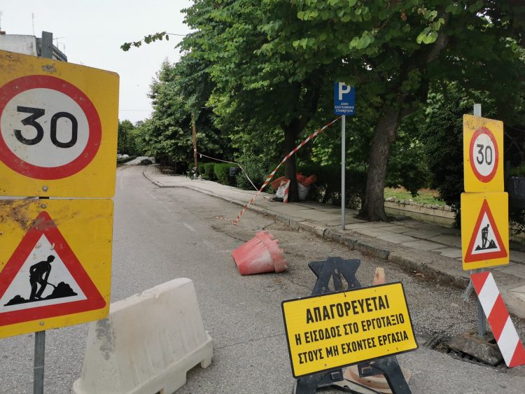 Συνεχίζεται στην οδό Οθωνος η ανάπλαση στις όχθες του Ληθαίου