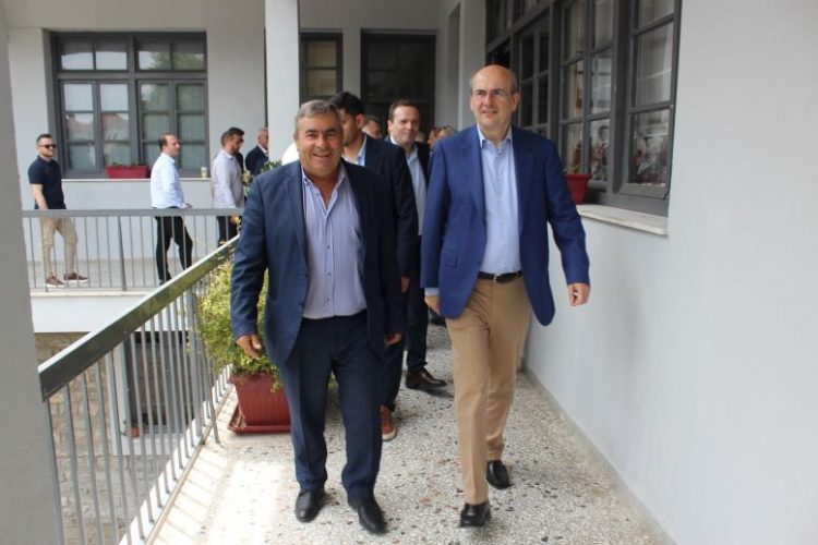 Με τον Κωστή Χατζηδάκη συναντήθηκε ο Κώστας Μαράβας