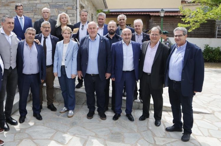 ΠΕΔ Θεσσαλίας: Ενεργειακές λύσεις με το πρόγραμμα “ΑΠΟΛΛΩΝ” παρουσίασε η ΥφΥΠΕΝ Αλεξάνδρα Σδούκου