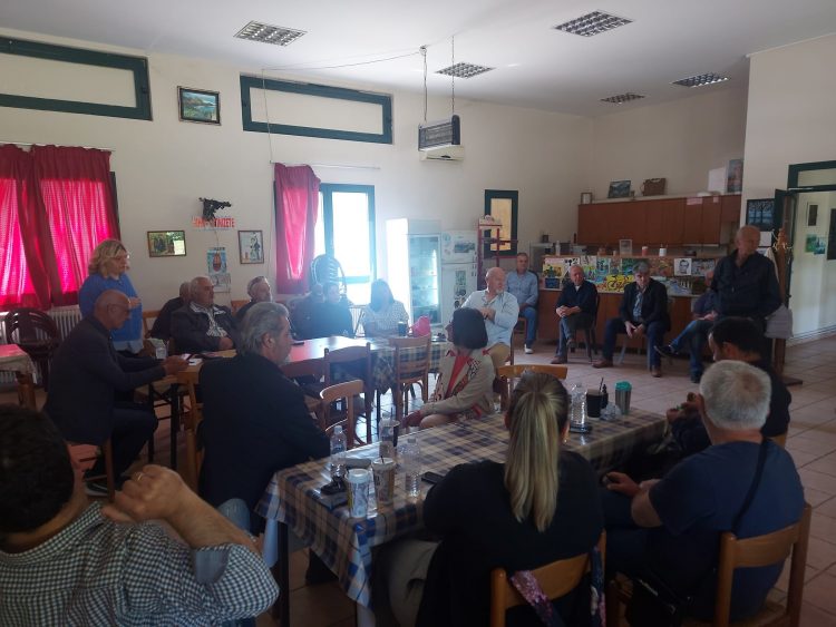 Κλιμάκωση του αγώνα αποφάσησαν πλημμυροπαθείς των Μ. Καλυβίων και Φαρκαδόνας