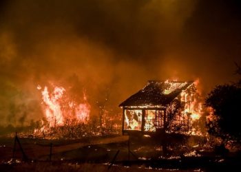 Σοκ σε χωριό της Λάρισας: Άνδρας κάηκε μαζί με το σπίτι του