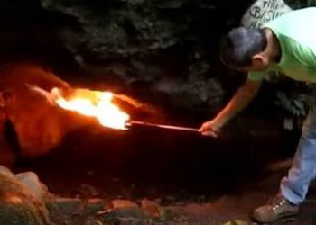 Tρομακτικό σπήλαιο σκοτώνει αμέσως κάθε πλάσμα που μπαίνει μέσα