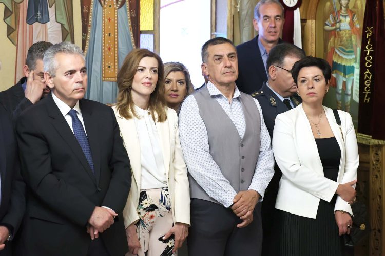 Αντάλλαξε ευχές ο περιφερειάρχης Θεσσαλίας στην περιοχή του Δήμου Κιλελέρ