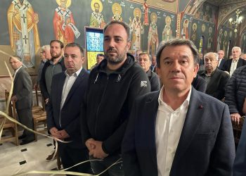 Την προστάτιδά τους Ζωοδόχο Πηγή γιόρτασαν οι υδραυλικοί των Τρικάλων