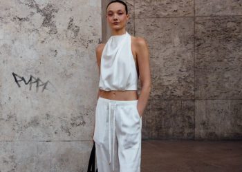 Καλοκαιρινά παντελόνια: 5 σχέδια που θα φορέσουμε τον Ιούλιο σε κάθε περίσταση
