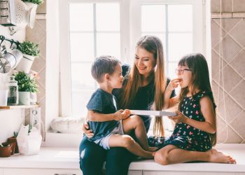 Τι είναι το «toddler dinner» και γιατί αξίζει να το δοκιμάσετε