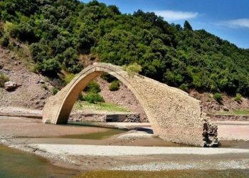 Το γεφύρι του Μανώλη στα Άγραφα – Στα ύψη η επισκεψιμότητα