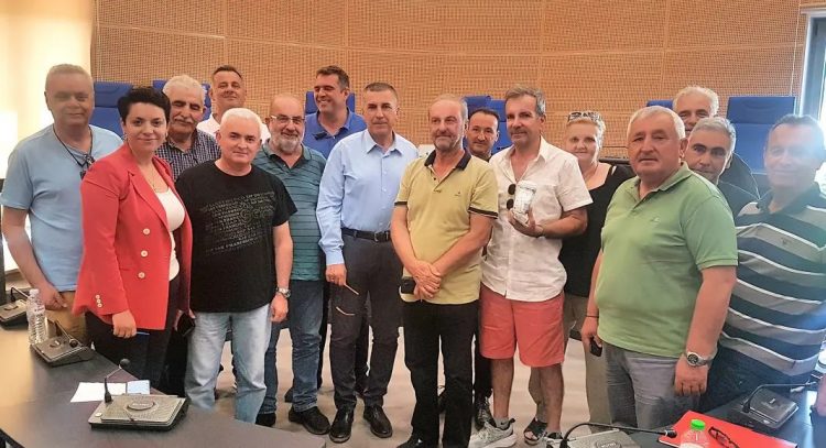 Συνάντηση ΠΑΚ Θεσσαλίας με τον περιφερειάρχη Δημήτρη Κουρέτα και διάλογος για αγροτικά θέματα