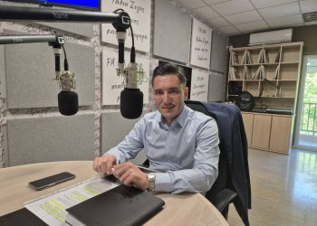 Γιώργος Ζιώγας: “Χάρηκα που αυτό που βρήκαν να πουν για μένα είναι ότι τόλμησα να νοικιάσω ένα αυτοκίνητο για τον Δήμαρχο της πόλης”