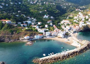 Καραβόσταμο: Ένα μοναδικό ψαροχώρι για τις πιο ήσυχες και οικονομικές διακοπές