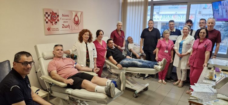 Σταγόνες ζωής προσέφερε οι Τρικαλινοί αστυνομικοί
