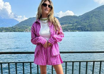 Sleepwear as daywear: Το pyjama shorts είναι η τέλεια δροσερή εναλλακτική στο τζιν σορτσάκι σου