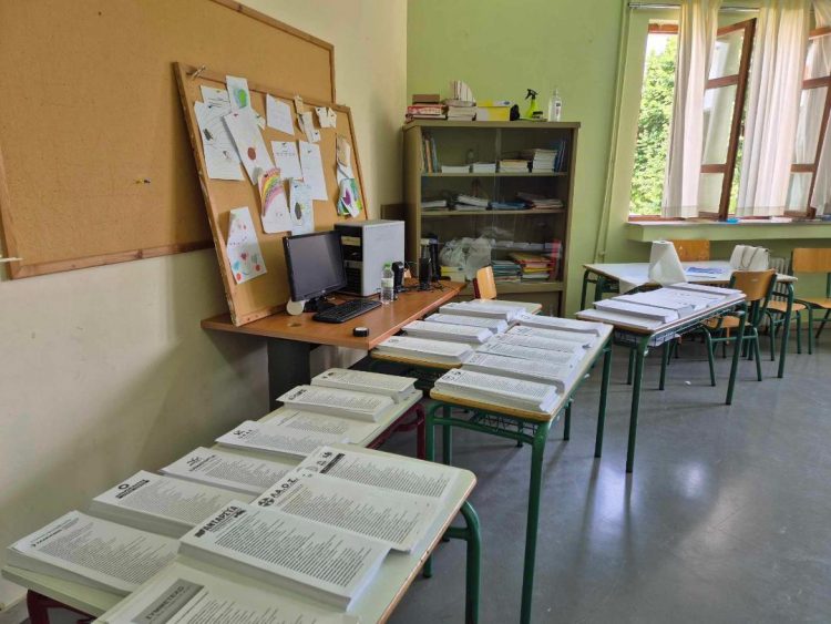Με το 65% φιγουράρει η αποχή σε πολλά εκλογικά τμήματα του νομού