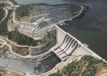 Όμιλος ΔΕΗ: Ηγείται της πράσινης μετάβασης με επενδύσεις €9 δισ. κυρίως σε ΑΠΕ και αναβάθμιση δικτύων