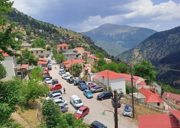 Χαμός στα ορεινά από κόσμο | Το αδιαχώρητο στο Γαρδίκι