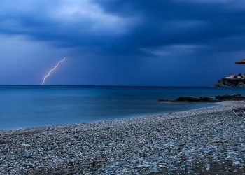 Ακραίες αντιθέσεις – Τσατραφύλλιας: Τρία πρόσωπα του καιρού την ερχόμενη εβδομάδα