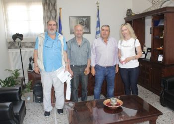 Το νέο Δ. Σ. του Πολιτιστικού Συλλόγου Βροντερού στον Δήμαρχο Πύλης Κωνσταντίνο Μαράβα