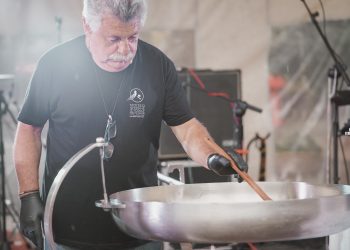 Ο Λευτέρης Λαζάρου πρόεδρος της Επιτροπής για την Πανελλήνια Γιορτή Τρούφας στην Καλαμπάκα