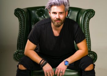 Ένας Τρικαλινός… παγκόσμιος κομμωτής | Κατέκτησε την 1η θέση στο διαγωνισμό της OMG Hairworld