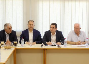 Κώστας Σκρέκας από το Επιμελητήριο Άρτας: «Προτεραιότητα της Κυβέρνησης η περιφερειακή ανάπτυξη»