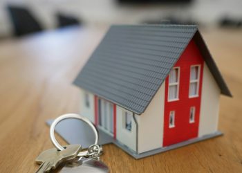 «Ανακαινίζω – Νοικιάζω»: «Ανακαινίζεται» και το πρόγραμμα για να λειτουργήσει καλύτερα