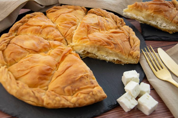 Οι παραδοσιακές πίτες της Τρικαλινής Ζύμης είναι talk of the town!