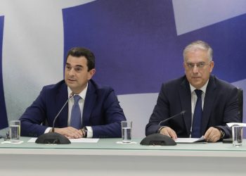 Κ. Σκρέκας: Δώσαμε πολλές και σκληρές μάχες | Πραγματοποιήθηκε η τελετή παράδοσης – παραλαβής στο Υπουργείο Ανάπτυξης