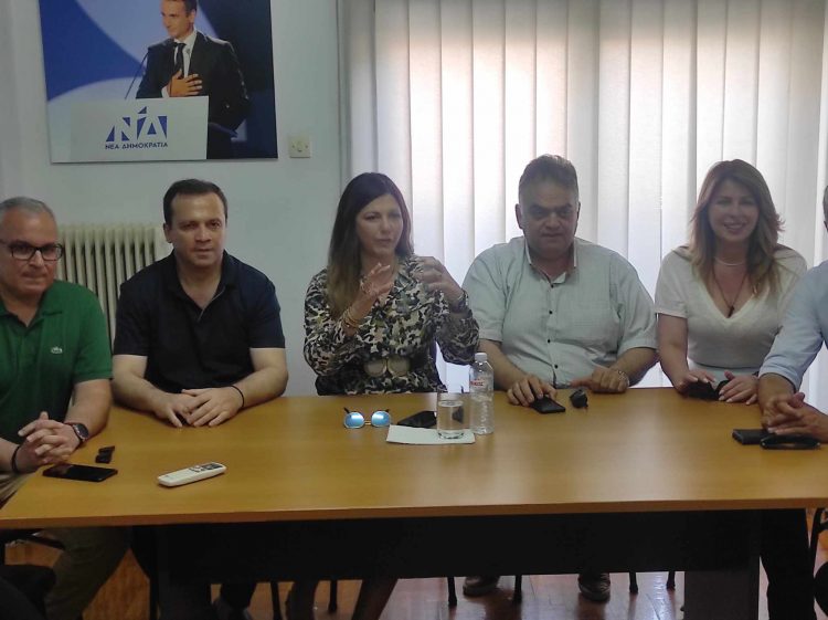 Στη διευρυμένη συνεδρίαση της ΔΕΕΠ Τρικάλων της ΝΔ συμμετείχε η Υπουργός Κοινωνικής Συνοχής και Οικογένειας Σοφία Ζαχαράκη