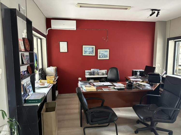 ΤΡΙΚΑΛΑ | ΠΩΛΕΙΤΑΙ ισόγεια επαγγελματική στέγη 86τμ. επί της Κονδύλη