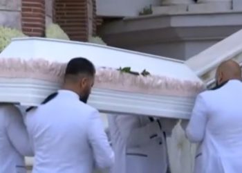 Συγκλονίζει ο πατέρας της 13χρονης: «Ο κεραυνός μπήκε από το φρύδι και βγήκε από την πλάτη»