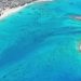 Η παραλία της Λακωνίας που θυμίζει… Χαβάη