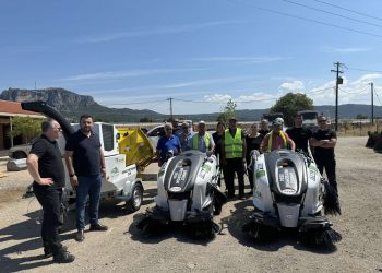 Δήμος Μετεώρων: Συνεχίζεται η ανανέωση του στόλου της καθαριότητας με νέα σύγχρονα μηχανήματα – Παρελήφθησαν δυο ηλεκτρικά σάρωθρα πεζού χειριστή και ένας τεμαχιστής κλαδιών