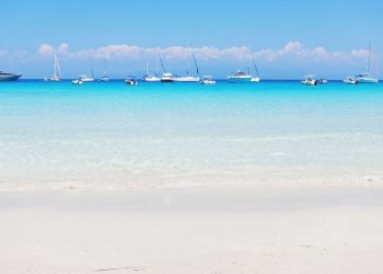 Αυτή είναι η ελληνική παραλία που είναι στη λίστα με τις καλύτερες του πλανήτη