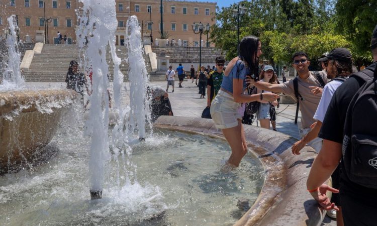 Θερμική εξάντληση: Ποια είναι τα συμπτώματα – Πώς αντιμετωπίζεται