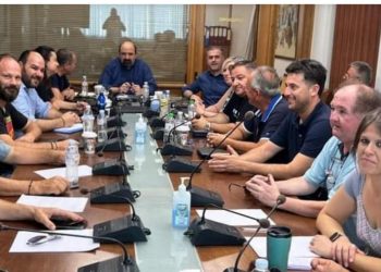 Νέα συνάντηση πλημμυροπαθών της Φαρκαδόνας με τον Χ. Τριαντόπουλο στην Καρδίτσα