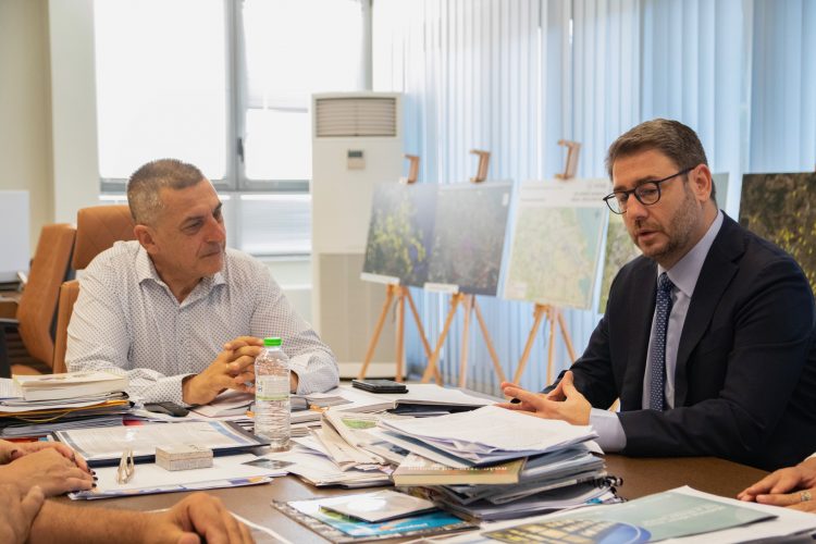 Συνάντηση του Περιφερειάρχη Θεσσαλίας Δημήτρη Κουρέτα με τον Πρόεδρο του ΠΑΣΟΚ-ΚΙΝΑΛ Νίκο Ανδρουλάκη