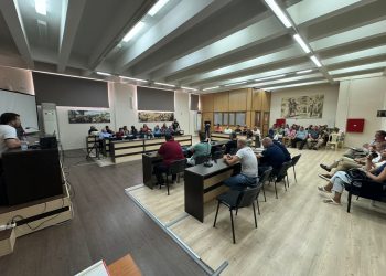 Συνάντηση για Ενεργειακή Αναβάθμιση Οδοφωτισμού, Υδρομετρητές και Πορεία Έργων Αποκατάστασης Καταστροφών Κακοκαιρίας Daniel