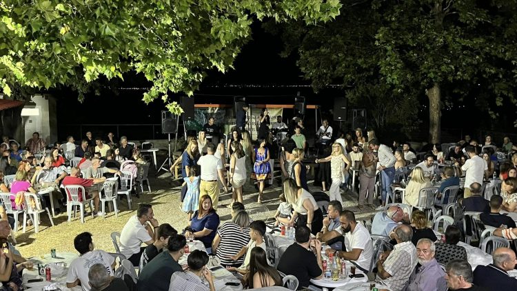 Ένα ατελείωτο πανηγύρι έχει στηθεί από άκρη σε άκρη του Νομού Τρικάλων | Τα καλοκαιρινά πανηγύρια ζωντανεύουν τα χωριά