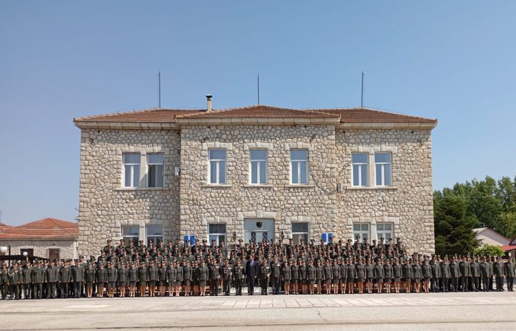 Ορκίστηκαν πίστη στην πατρίδα οι απόφοιτοι της ΣΜΥ τάξεως 2024