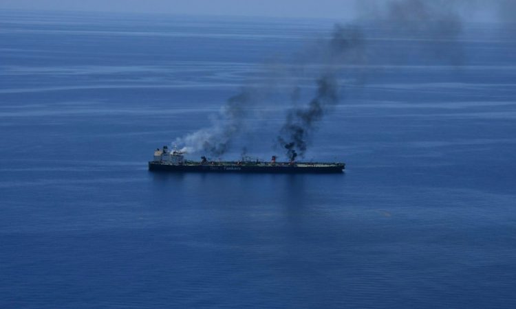 Eρυθρά Θάλασσα: Ξεκινά από αύριο η επιχείρηση ρυμούλκησης του ελληνόκτητου «Sounion»