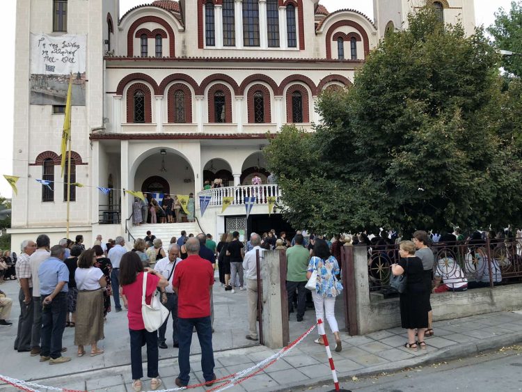 Λάρισα: Η απίστευτη ιστορία της Παναγίας στα Ταμπάκικα – Ξεκίνησαν να σκάβουν για να κτίσουν βυρσοδεψείο και βρήκαν εικόνα της Μεγαλόχαρης!
