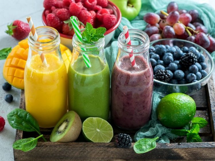 Detox smoothies για μετά τις διακοπές: 3 συνταγές για να διαλέξετε