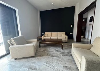 ΤΡΙΚΑΛΑ | ΕΝΟΙΚΙΑΖΕΤΑΙ ημιεπιπλωμένο διαμέρισμα 70τμ κοντα στο Γήπεδο